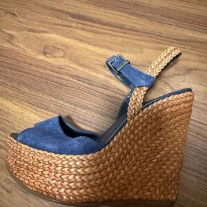 Schultz Poppi Navy Suede Leather Rattan Wedge Ankle Strap Sandal. Size 6B.